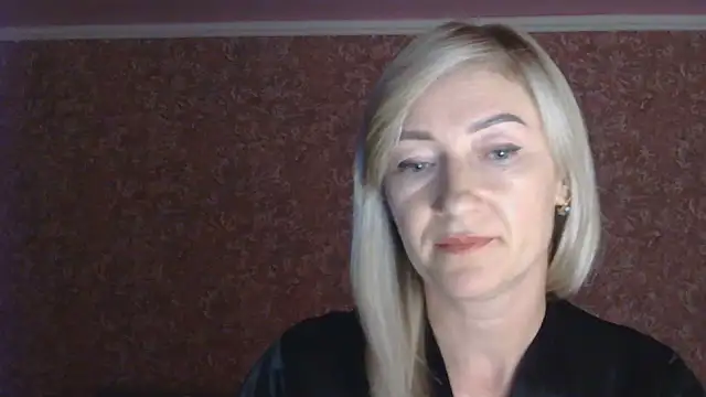 moonlightAnna online show from July 2026 09:50:01 PM
