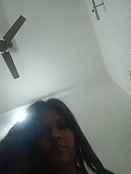 Snapshot of RInki_love chatting on June 2026 05:08:01 AM RInki love online show from June 2026 05:08:01 AM