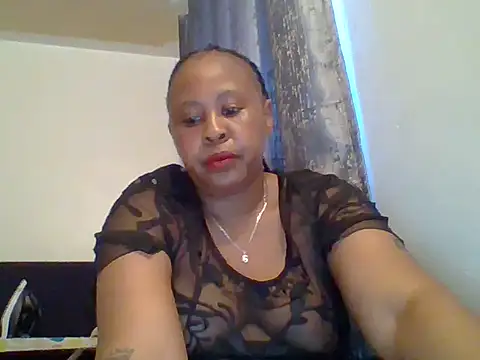 Snapshot of montanasere chatting on July 2026 10:21:01 AM montanasere online show from July 2026 10:21:01 AM