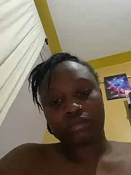 Snapshot of elladarling chatting on July 2026 12:12:02 AM elladarling online show from July 2026 12:12:02 AM