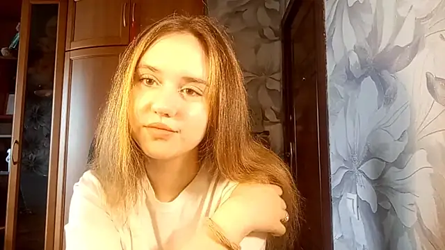 Snapshot of KaryKozeyah chatting on July 2026 11:45:02 AM KaryKozeyah online show from July 2026 11:45:02 AM