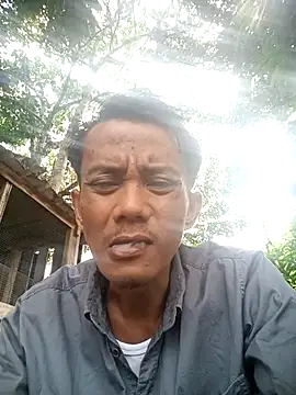 Younk001 online show from July 2026 02:47:02 AM