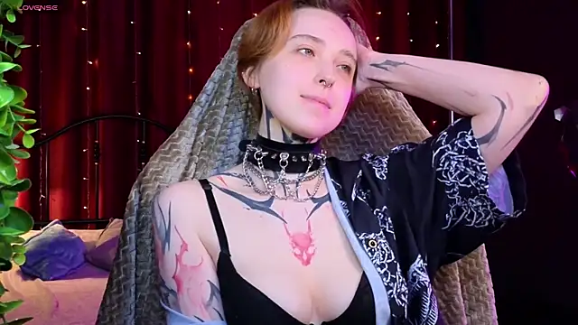 vixen noir online show from July 2026 04:35:02 PM