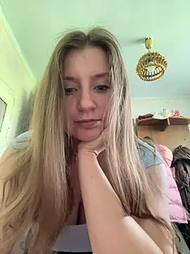 Snapshot of Eliza4121 chatting on July 2026 05:57:01 AM Eliza4121 online show from July 2026 05:57:01 AM