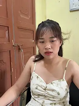 Snapshot of ayaka_xxo chatting on July 2026 06:17:02 AM ayaka xxo online show from July 2026 06:17:02 AM