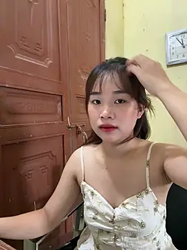 Snapshot of ayaka_xxo chatting on July 2026 04:50:02 AM ayaka xxo online show from July 2026 04:50:02 AM