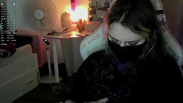 Snapshot of stupidcassie chatting on July 2026 11:29:02 AM stupidcassie online show from July 2026 11:29:02 AM