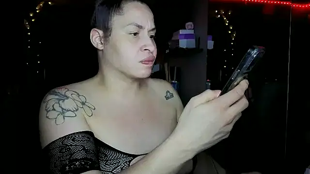 Snapshot of imisamoore69 chatting on July 2026 12:37:01 PM imisamoore69 online show from July 2026 12:37:01 PM