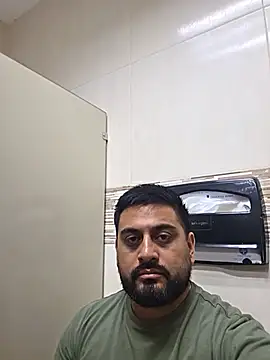 Snapshot of El-Inge-Godin chatting on July 2026 10:05:02 PM El-Inge-Godin online show from July 2026 10:05:02 PM