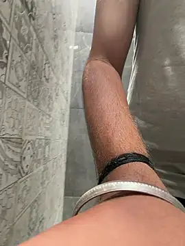 hottie daddy online show from July 2026 02:53:02 PM