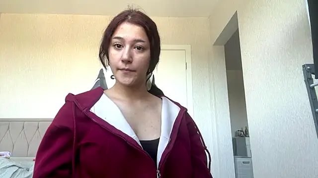 EmmaKitti online show from July 2026 02:03:01 PM
