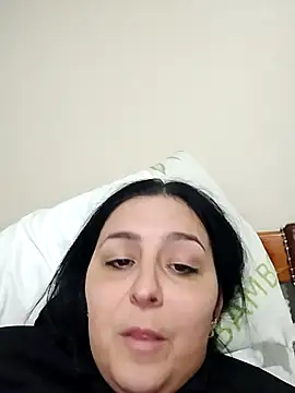 Snapshot of valeria1883 chatting on July 2026 04:04:01 AM valeria1883 online show from July 2026 04:04:01 AM