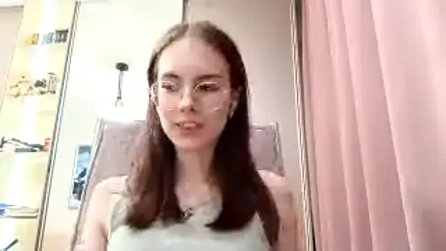 Snapshot of BrawAlly chatting on July 2026 10:53:01 AM BrawAlly online show from July 2026 10:53:01 AM