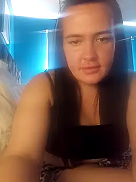 Snapshot of alj135 chatting on July 2026 04:22:02 PM alj135 online show from July 2026 04:22:02 PM