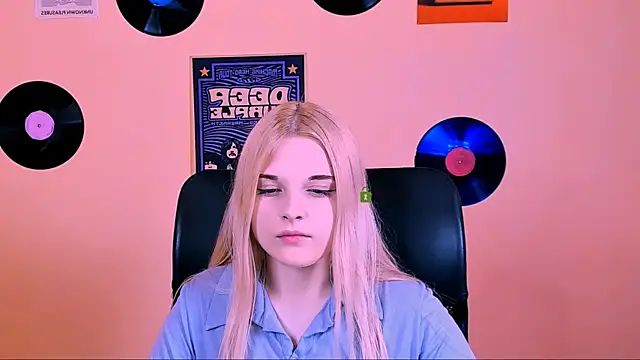 nicole bright online show from July 2026 09:14:02 AM