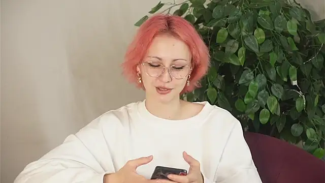 ErmelindaRottner online show from July 2026 07:46:01 AM