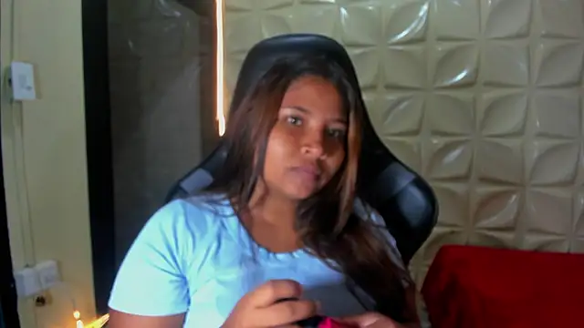 Snapshot of amaya_riveraa chatting on July 2026 01:13:01 PM amaya riveraa online show from July 2026 01:13:01 PM