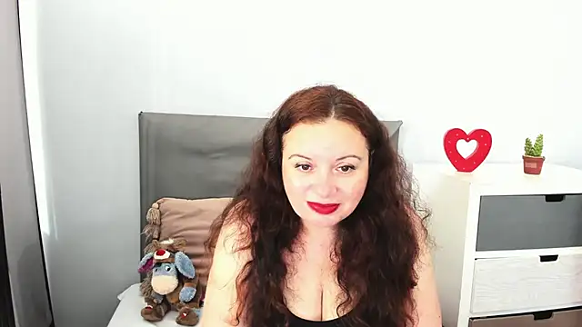 Snapshot of ElisabethLovee chatting on July 2026 02:31:01 PM ElisabethLovee online show from July 2026 02:31:01 PM