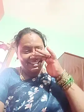 Snapshot of tamilrosegold chatting on July 2026 11:13:02 AM tamilrosegold online show from July 2026 11:13:02 AM