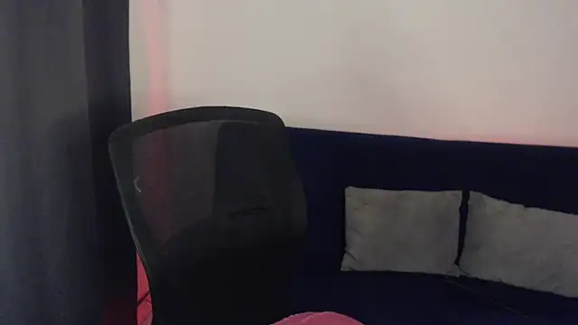 lispetite online show from March 2025 05:16:01 AM