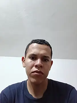 Snapshot of Vergonce123 chatting on July 2026 01:52:01 AM Vergonce123 online show from July 2026 01:52:01 AM