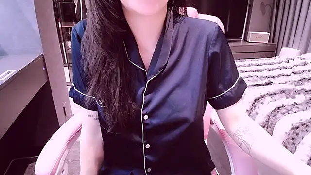 Snapshot of SungkyunnKwan chatting on January 2026 03:00:02 AM SungkyunnKwan online show from January 2026 03:00:02 AM