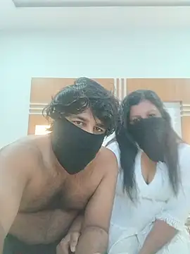Snapshot of Fantacycouples chatting on July 2026 08:12:02 PM Fantacycouples online show from July 2026 08:12:02 PM