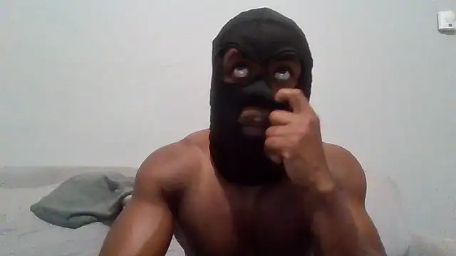 Snapshot of BigDickMo1290 chatting on July 2026 01:40:01 AM BigDickMo1290 online show from July 2026 01:40:01 AM