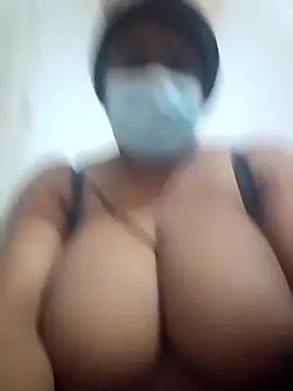 Snapshot of prettybabyme chatting on July 2026 06:11:01 PM prettybabyme online show from July 2026 06:11:01 PM