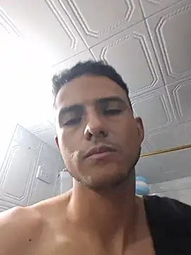 Snapshot of andycalis_97 chatting on July 2026 04:22:01 PM andycalis 97 online show from July 2026 04:22:01 PM