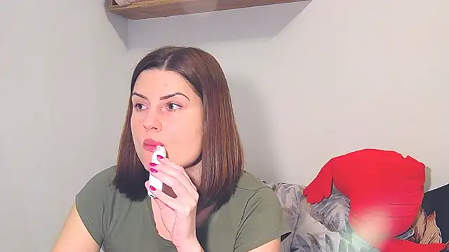 alisenties online show from March 2025 04:45:02 PM