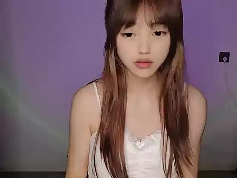 Snapshot of Youyou-98 chatting on July 2026 08:40:01 AM Youyou-98 online show from July 2026 08:40:01 AM