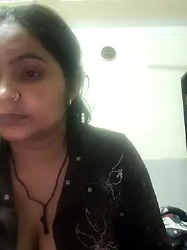 Snapshot of Curvy_Bhabhi_ chatting on July 2026 09:20:01 PM Curvy Bhabhi online show from July 2026 09:20:01 PM