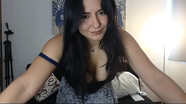 Snapshot of ana_melissa chatting on January 2025 08:49:02 PM ana melissa online show from January 2025 08:49:02 PM