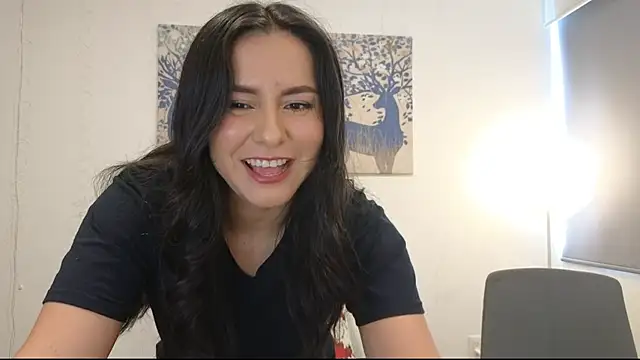 Snapshot of ana_melissa chatting on February 2025 08:35:02 PM ana melissa online show from February 2025 08:35:02 PM