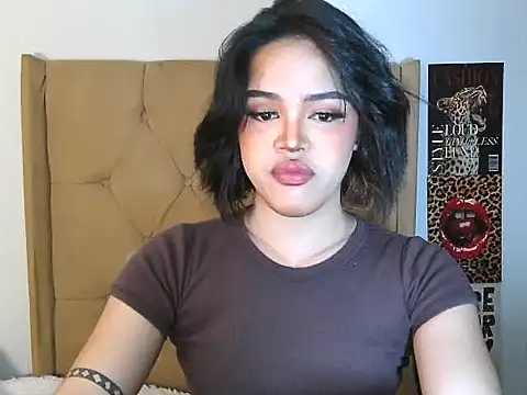 Snapshot of yumii666 chatting on July 2026 01:10:02 PM yumii666 online show from July 2026 01:10:02 PM