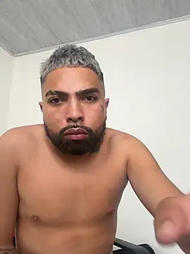 Snapshot of quesito27 chatting on July 2026 02:45:01 PM quesito27 online show from July 2026 02:45:01 PM