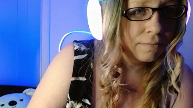 XxMs StarzxX online show from January 2025 01:04:01 AM