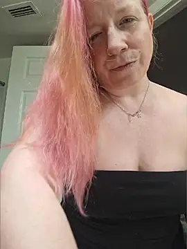 Snapshot of XxMs_StarzxX chatting on July 2026 12:45:02 AM XxMs StarzxX online show from July 2026 12:45:02 AM