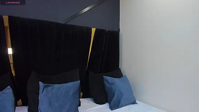 angelic seraphine online show from July 2026 05:22:01 AM