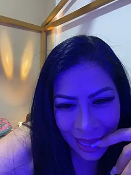 Snapshot of Leidy09Z chatting on July 2026 03:13:02 AM Leidy09Z online show from July 2026 03:13:02 AM