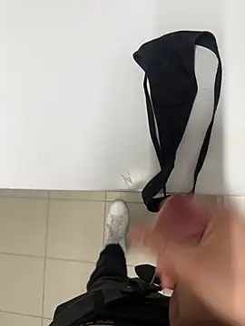 swissboy22 online show from March 2026 11:59:01 PM