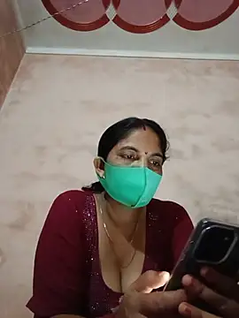 Snapshot of Priyanka_hot88 chatting on July 2026 05:00:01 PM Priyanka hot88 online show from July 2026 05:00:01 PM