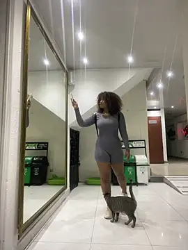 riri brunnete online show from March 2026 04:17:02 AM