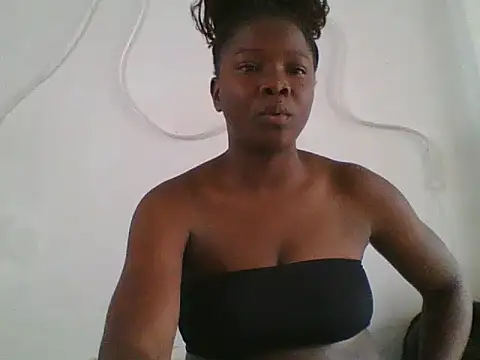 Snapshot of Diva_babies chatting on July 2026 11:41:02 AM Diva babies online show from July 2026 11:41:02 AM