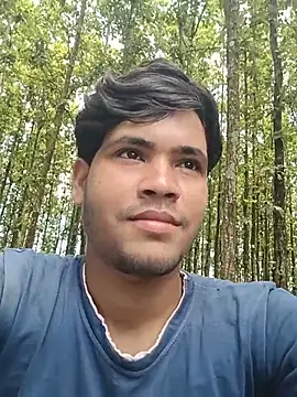 Snapshot of DesiBoy_Live chatting on August 2026 05:00:02 AM DesiBoy Live online show from August 2026 05:00:02 AM