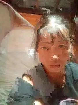 Thuy-tien- online show from July 2026 06:09:02 AM
