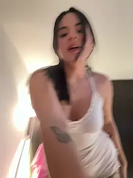 IvyValentine online show from July 2026 07:18:02 PM