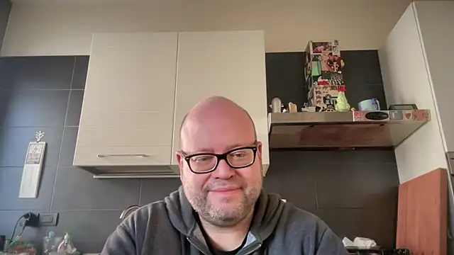 theitalianbear online show from February 2025 01:44:01 PM