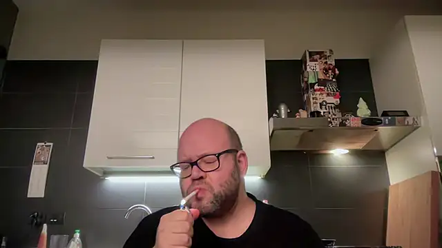 theitalianbear online show from November 2025 03:28:01 AM